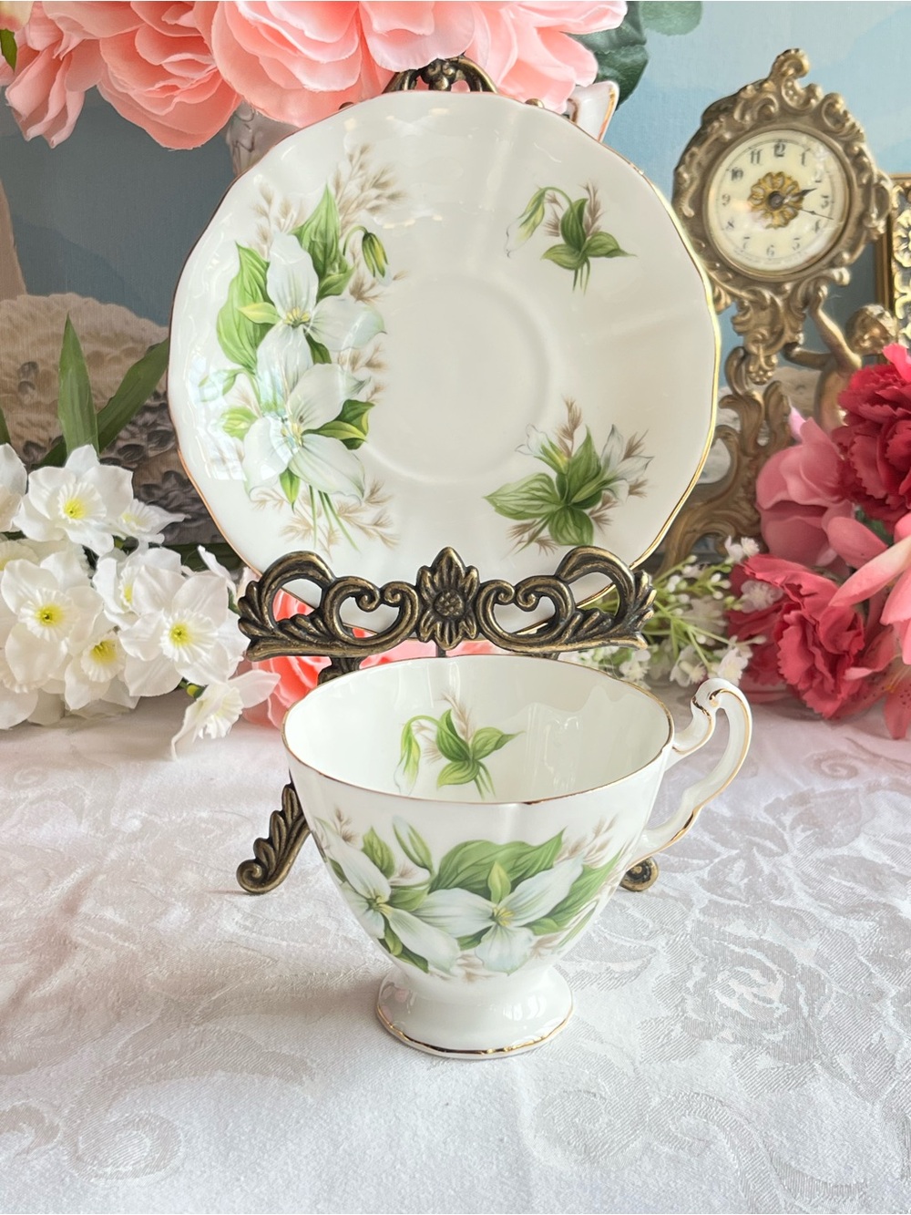 Vintage Royal Adderley Bone China Trillium Teacup & Saucer